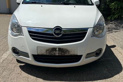 Opel Agila 106.321 km 3.500 &euro; Wiesbaden 65197