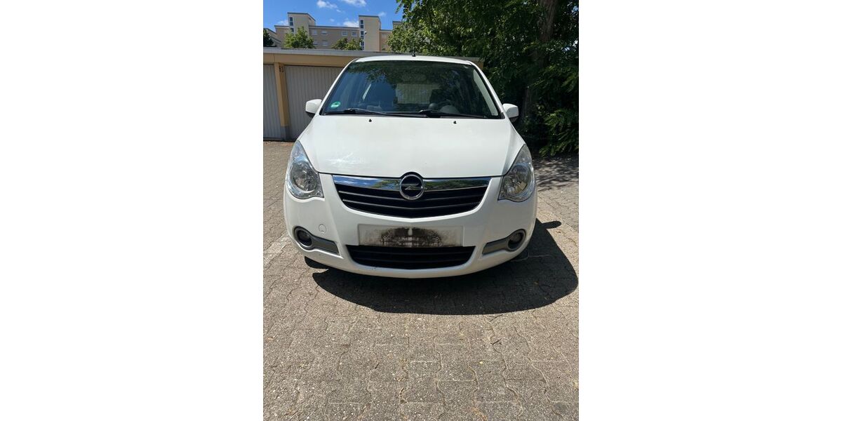Opel Agila 106.321 km 3.500 &euro; Wiesbaden 65197