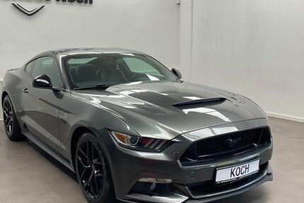 Ford Mustang 112.879 km 28.900 € Mainz 55129