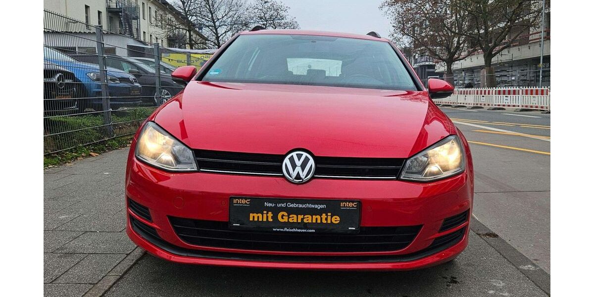 VW Golf 98.000 km 10.999 &euro; Mainz-Kastel 55252