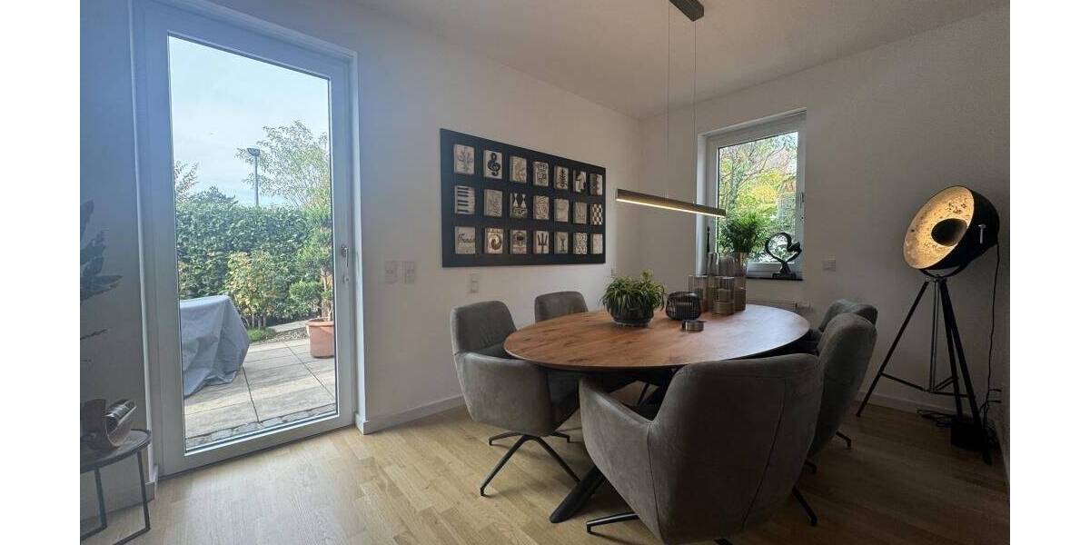 Etagenwohnung Wiesbaden Nordost - 4 Zimmer, 2.290&euro; | Angebot:23957199