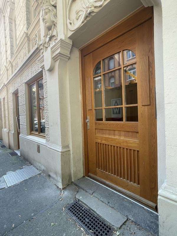 Wohnung zum Mieten in Wiesbaden 900,02 € 62.23 m²