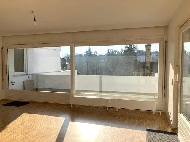 Etagenwohnung Wiesbaden Nordost - 4 Zimmer, 126 m&sup2;, 1.950&euro; | Angebot:25425582