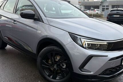 Opel Grandland (X) 13.601 km 34.890 &euro; Mainz 55120