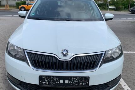 Skoda Rapid 168.610 km 5.699 &euro; Mainz-Kastel 55252