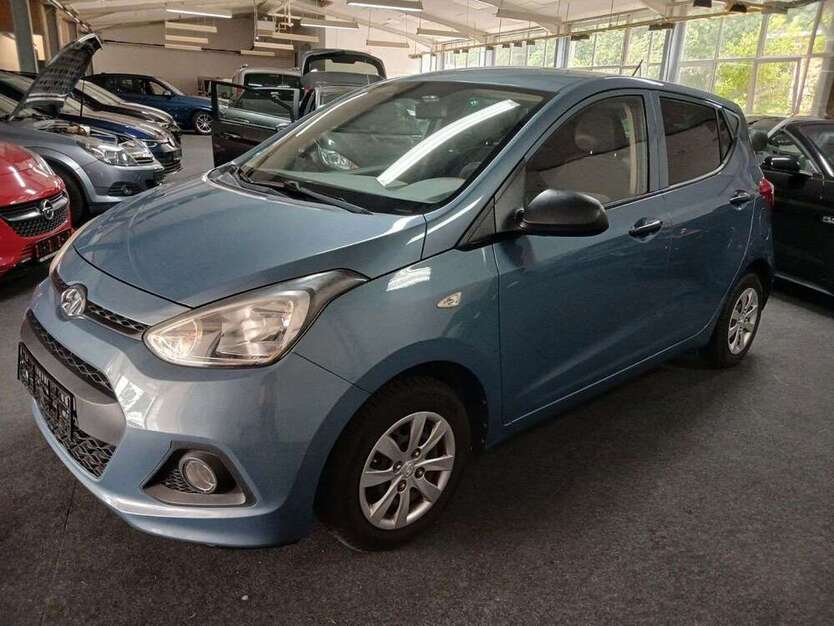 i10