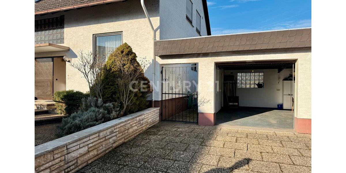Erdgeschoßwohnung Groß-Gerau Gerau - 4 Zimmer, 121 m&sup2;, 1.400&euro; | Angebot:24571944