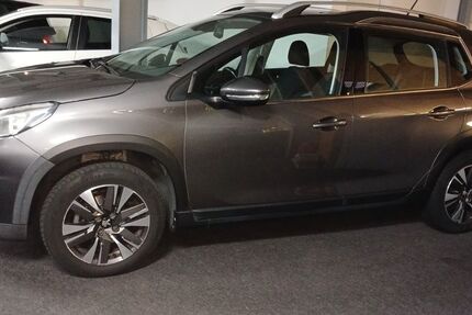 Peugeot 2008 115.000 km 8.290 &euro; Rüsselsheim 65428