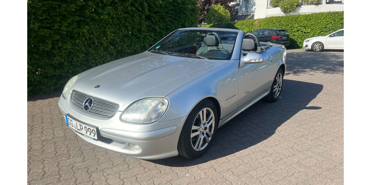 Mercedes-Benz SLK 200 108.120 km 5.500 &euro; Mörfelden-Walldorf 64546
