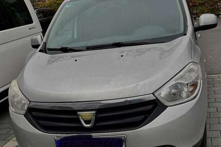 Dacia Lodgy 229.000 km 2.990 &euro; Rüsselsheim am Main, Stadt 65428