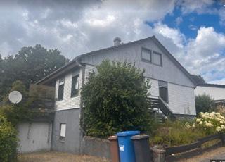 Einfamilienhaus Hünfelden - 7 Zimmer, 156 m&sup2;, 239.000&euro; | Angebot:26858325