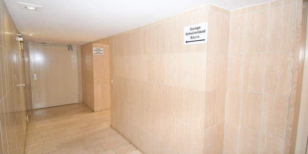 Hier haben Sie alles- Komfort, Ruhe, Schwimmbad & Sauna, Blick ins Grüne und doch zentral! 2 zimmer