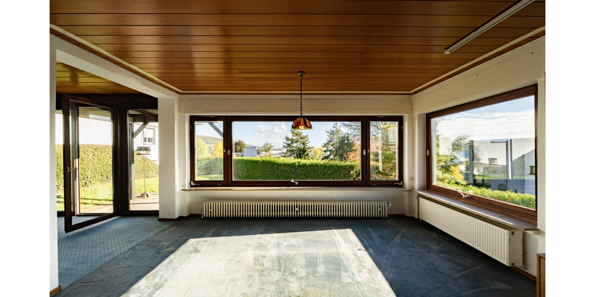 Attraktive Lage, großes Grundstück und moderne Architektur 5 zimmer