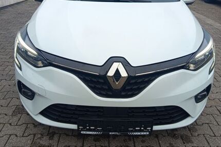 Renault Clio 51.268 km 16.750 &euro; Wiesbaden 65189