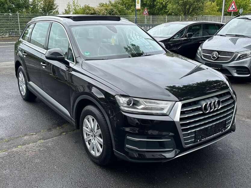 Q7