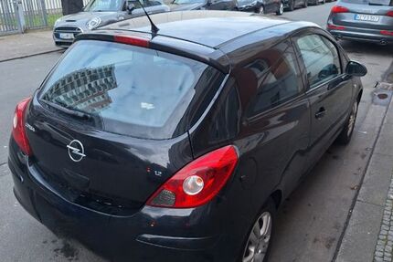Opel Corsa 191.000 km 3.000 &euro; Wiesbaden 65203