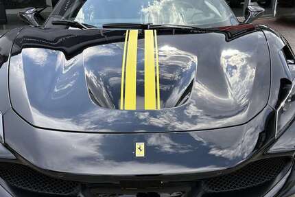 Ferrari F8 Tributo 16.209 km 285.999 &euro; Schwabenheim 55270