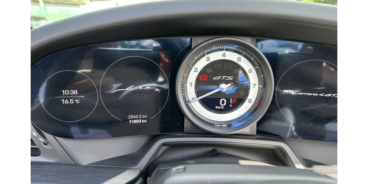 Porsche 911 Carrera 4 GTS Cabriolet 11.803 km 159.460 &euro; Mainz 55122