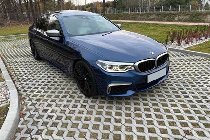 BMW M550