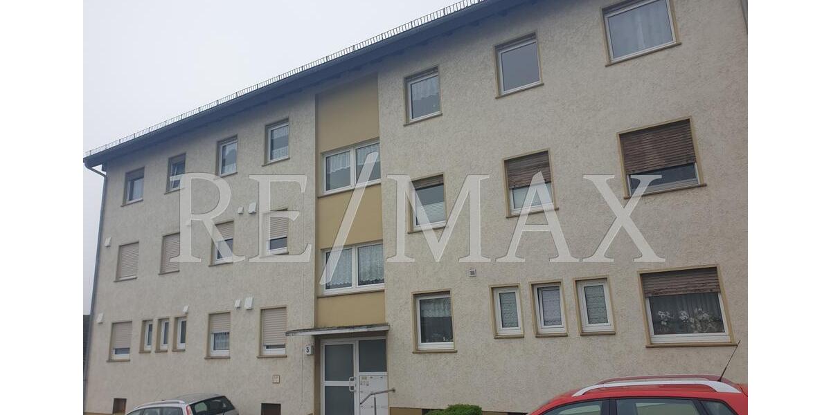 Sanierte 3 Zimmer Wohnung mit Balkon in Idstein - 860 € Warmmiete 3 zimmer