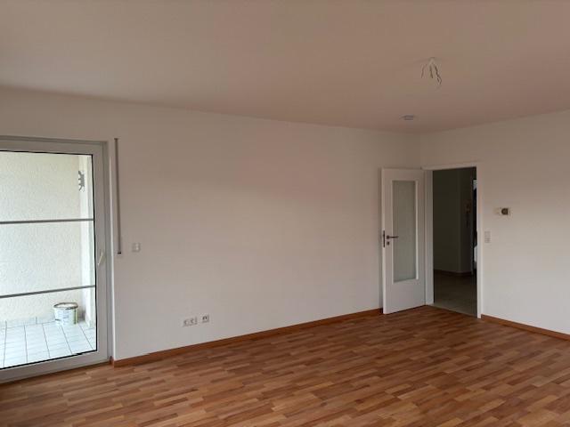 Etagenwohnung Budenheim - 3 Zimmer, 77 m&sup2;, 1.050&euro; | Angebot:26659696