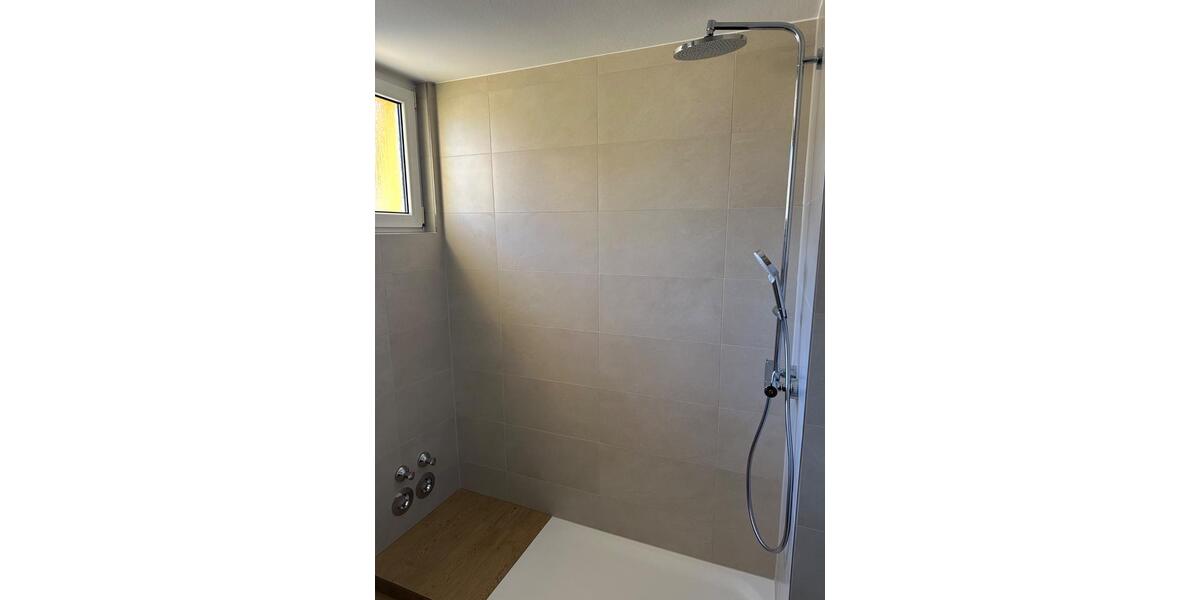 Etagenwohnung Mainz Mombach - 3.5 Zimmer, 98 m&sup2;, 1.350&euro; | Angebot:24660184