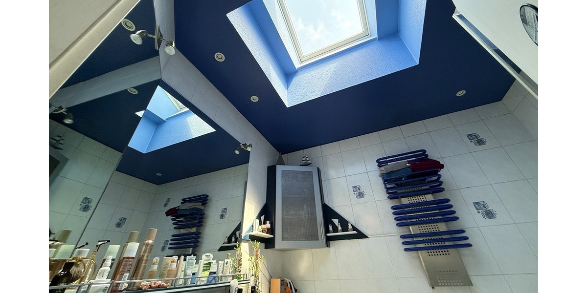 Hattersheim: Exzellente 5-Zimmerwohnung in absoluter Ruhe- und Sonnenlage - Etagenwohnung Hattersheim | Angebot:27129360