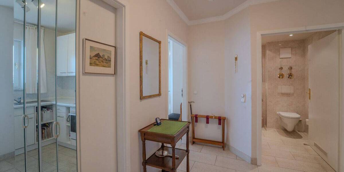 Etagenwohnung Wiesbaden Südost - 5 Zimmer, 158 m&sup2;, 649.000&euro; | Angebot:25996513
