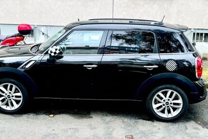 Mini Countryman S (Cooper) 207.000 km 4.200 &euro; Rüsselsehim 65428