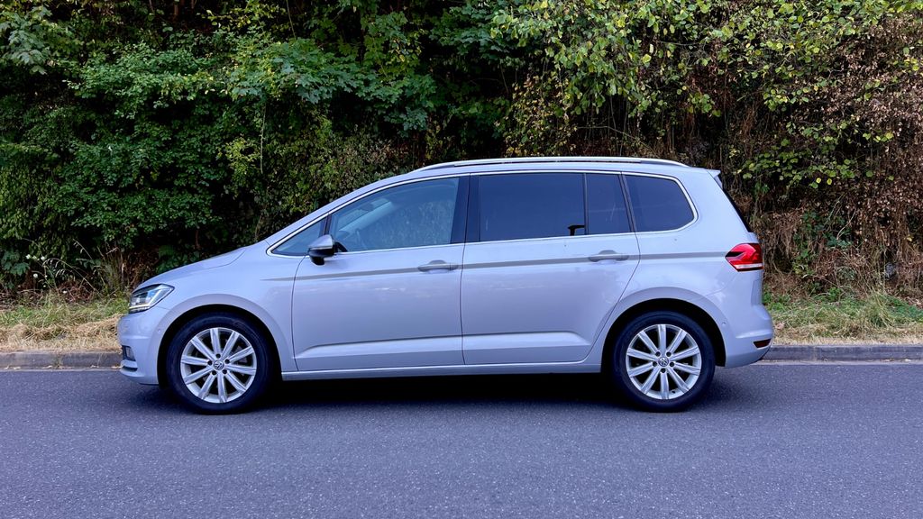 VW Touran 296.000 km 8.800 &euro; Eppstein 65817