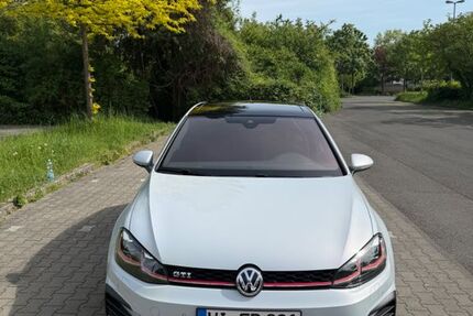 VW Golf 145.500 km 19.500 &euro; Wiesbaden 65189