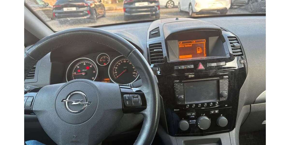 Opel Zafira 203.000 km 5.980 &euro; Rüsselsheim 65428