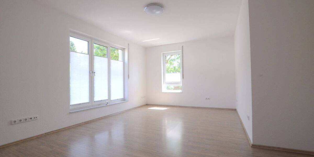 Etagenwohnung Kronberg im Taunus Oberhöchstadt - 4 Zimmer, 148 m&sup2;, 2.200&euro; | Angebot:26835157