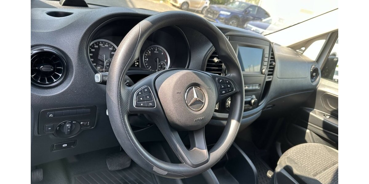 Mercedes-Benz Vito Kasten 114 CDI RWD kompakt Regaleinbau 212.097 km 15.946 &euro; Mainz 55122