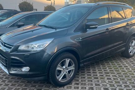Ford Kuga 75.500 km 13.499 € Mainz 55129