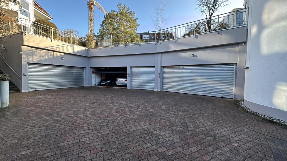 Garagen / Stellplätze Wiesbaden Südost - 120&euro; | Angebot:26702368