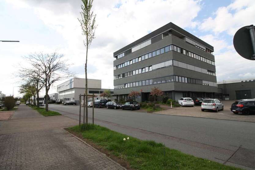 Büro in Mörfelden-Walldorf 490 € 40 m² zimmer