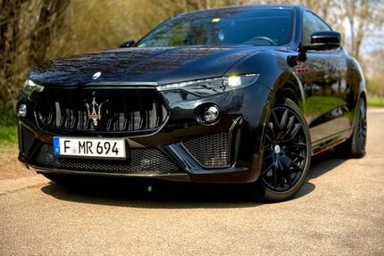 Maserati Levante 69.000 km 69.900 &euro; Wiesbaden 65205
