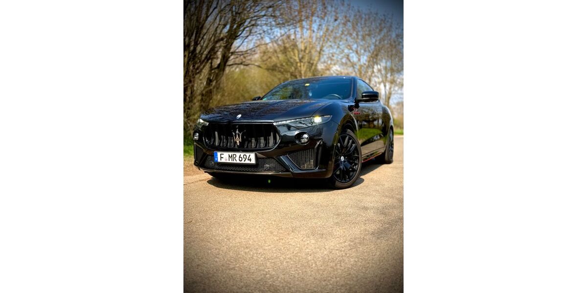 Maserati Levante 69.000 km 69.900 &euro; Wiesbaden 65205