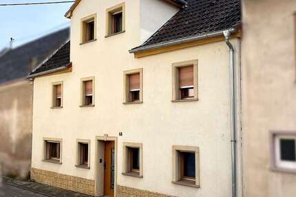 Haus Nierstein-Schwabsburg Schwabsburg - 8 Zimmer, 180 m&sup2;, 298.000&euro; | Angebot:25085363