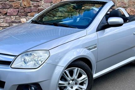 Opel Tigra 49.750 km 3.950 &euro; Rüdesheim/Aulhausen 65385