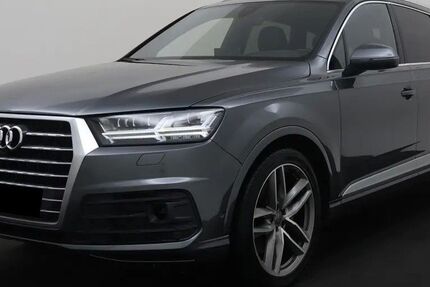 Audi Q7 189.000 km 25.900 &euro; Wiesbaden 65199