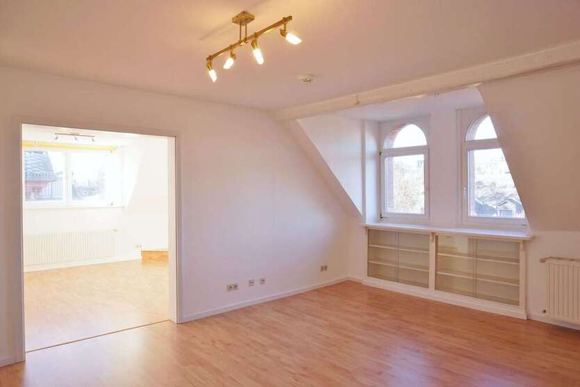 Wohnung zum Mieten in Wiesbaden 1.400 € 106 m²