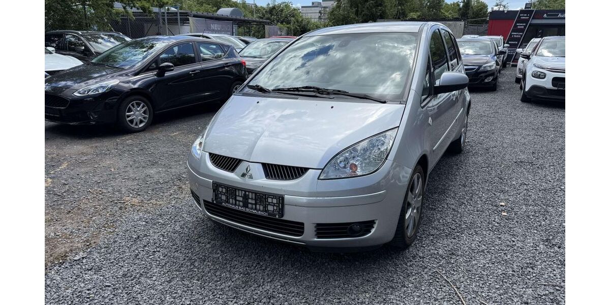 Mitsubishi Colt 111.000 km 2.799 &euro; Wiesbaden 65197
