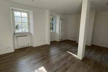 Wohnung Eltville am Rhein - 2 Zimmer, 60 m&sup2;, 790&euro; | Angebot:25378559