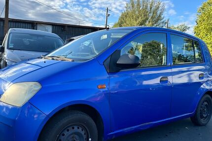 Daihatsu Cuore 184.000 km 999 € Frankfurt am Main 60486