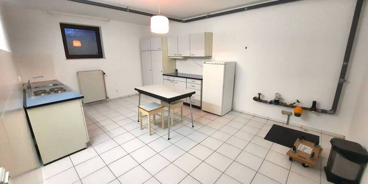 Einfamilienhaus Kriftel - 8 Zimmer, 251 m&sup2;, 980.000&euro; | Angebot:25968360