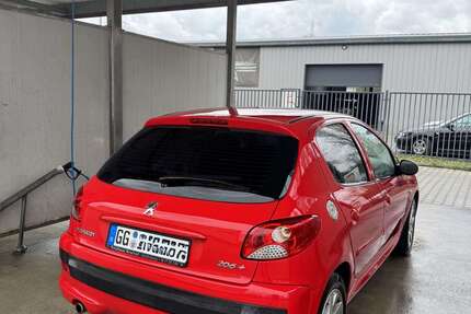 Peugeot 206 186.300 km 1.600 &euro; Bischofsheim 65474