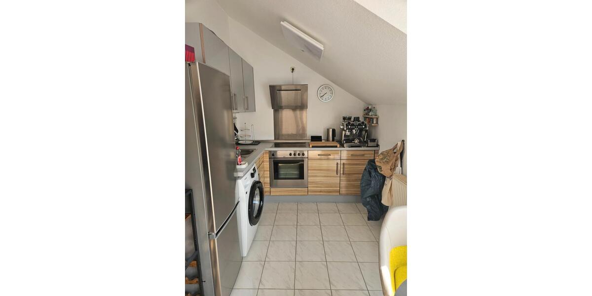Dachgeschoßwohnung Mainz Laubenheim - 1 Zimmer, 33 m&sup2;, 625&euro; | Angebot:26340253