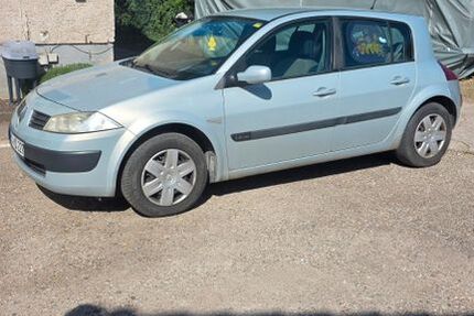 Renault Megane 168.000 km 800 &euro; Mainz 55122